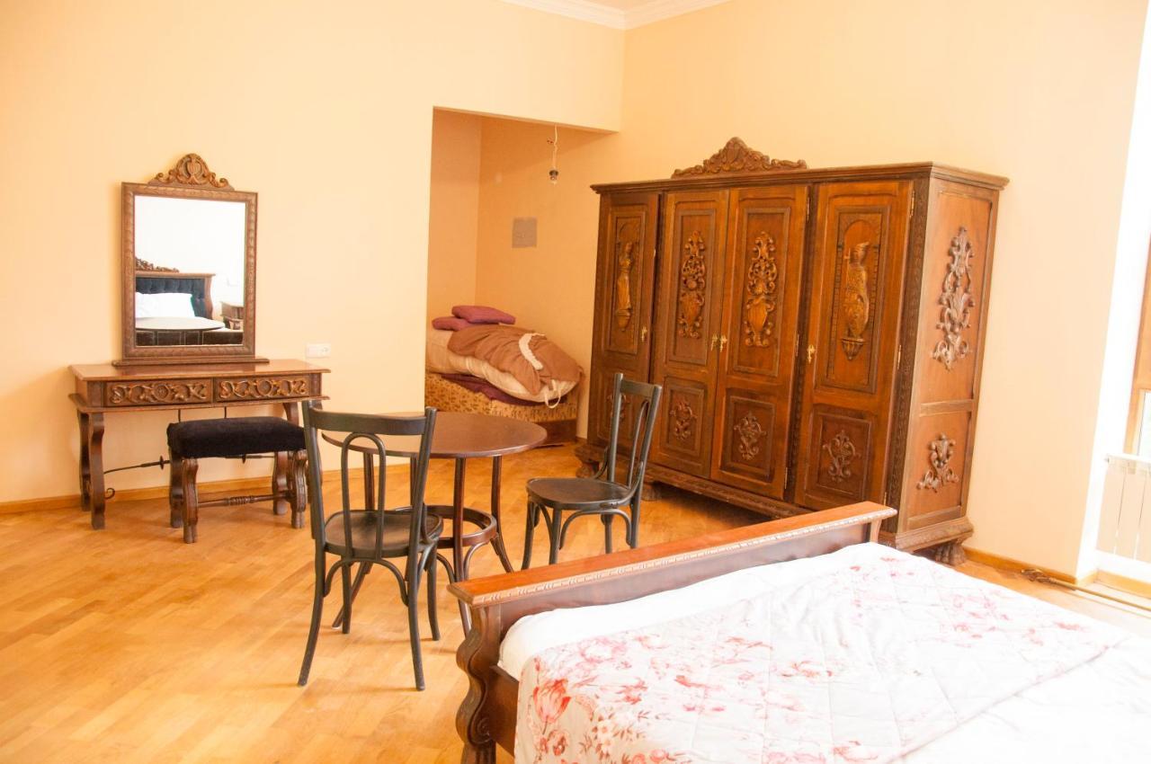 X Hotel Erivan Dış mekan fotoğraf