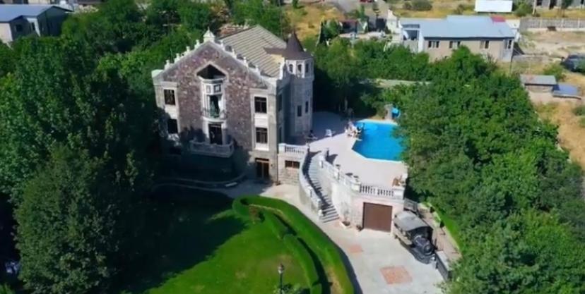 X Hotel Erivan Dış mekan fotoğraf