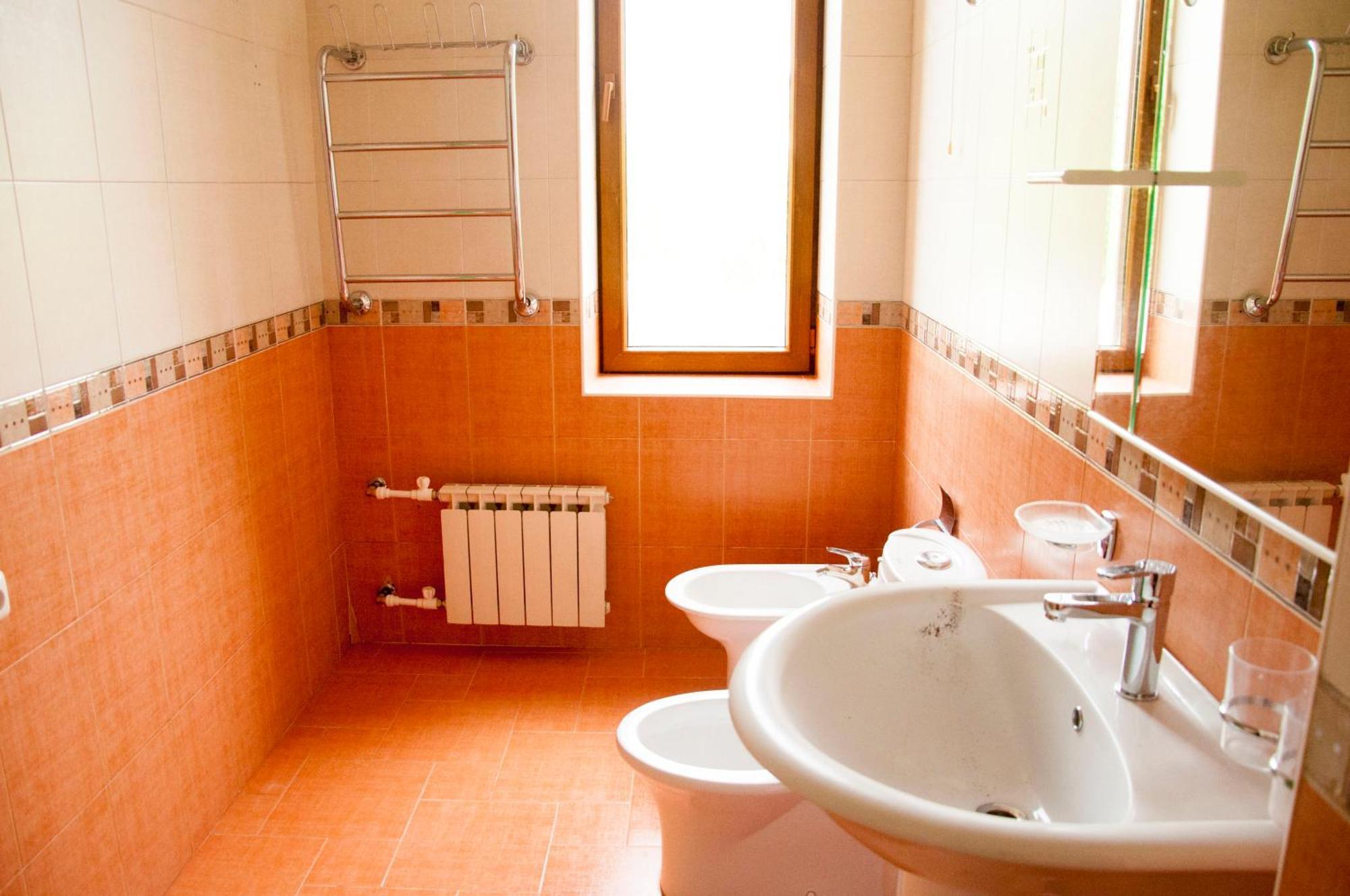 X Hotel Erivan Oda fotoğraf